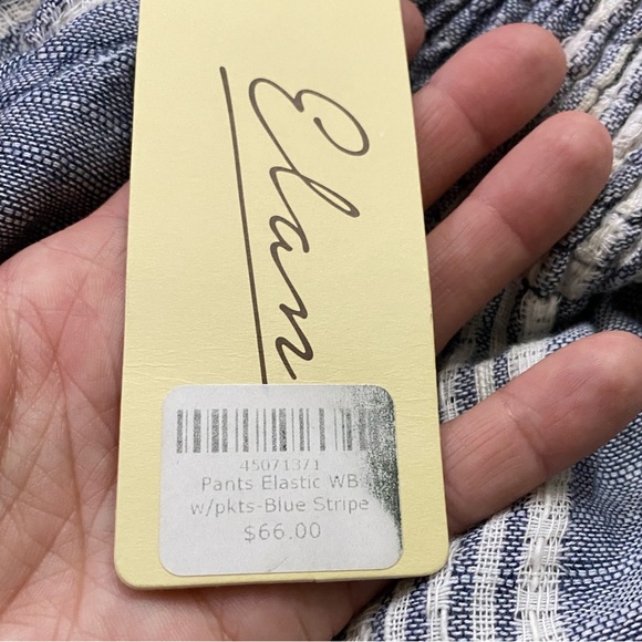 Elan Striped High Waisted Wide Leg Pants - Picture 10 of 16